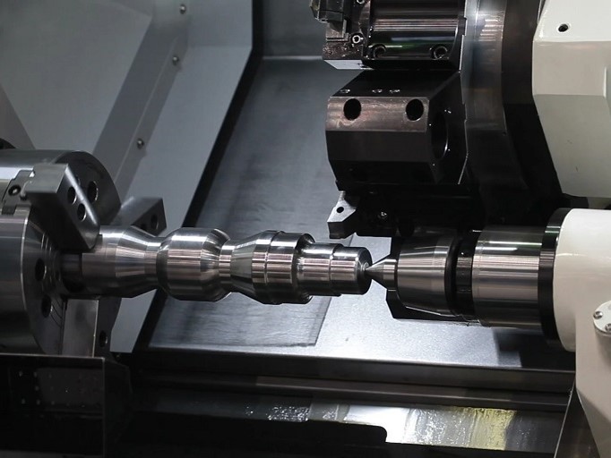 Talaşlı İmalat, Universal Freze, Kalıp İmalatı, CNC Dik İşleme, Uçak Gövde Motor Parçaları, CNC Torna, Özel İmalat, dik işleme merkezi, cnc torna, 5 eksen cnc dik işleme merkezi, universal torna 4m, universal freze